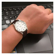 Cargar imagen en el visor de la galería, RELOJ CLÁSICO PARA HOMBRE FESTINA BLANCO F20512/1 - MARRÓN