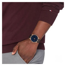 Cargar imagen en el visor de la galería, RELOJ CLÁSICO PARA HOMBRE TOMMY HILFIGER TMY1710466 - MARRÓN