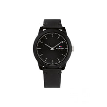Cargar imagen en el visor de la galería, RELOJ CLÁSICO PARA HOMBRE TOMMY HILFIGER DENIM 1710542 - NEGRO