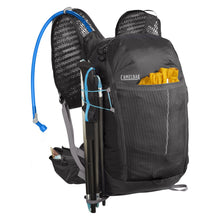 Cargar imagen en el visor de la galería, OCTANE 25, 70OZ., BLACK/BLUEFISH 2205001000