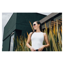 Cargar imagen en el visor de la galería, LENTES DE SOL TOMMY HILFIGER OUTLOOK X60038
