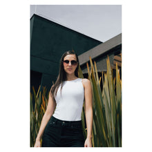 Cargar imagen en el visor de la galería, LENTES DE SOL TOMMY HILFIGER OUTLOOK X60038
