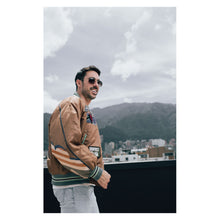 Cargar imagen en el visor de la galería, LENTES DE SOL TOMMY HILFIGER OUTLOOK X64011
