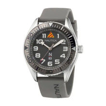 Cargar imagen en el visor de la galería, RELOJ DEPORTIVO PARA HOMBRE NAUTICA FINN WORLD NAPFWF202 - GRIS
