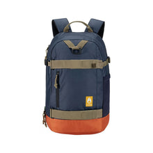 Cargar imagen en el visor de la galería, MOCHILA NIXON GAMMA, AZUL MARINO/MULTICOLOR
