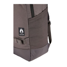 Cargar imagen en el visor de la galería, MOCHILA NIXON RANSACK, COLOR CARBÓN
