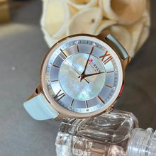 Cargar imagen en el visor de la galería, RELOJ CLÁSICO PARA MUJER CURREN 9080 KRED251020 - CELESTE
