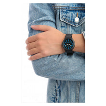 Cargar imagen en el visor de la galería, RELOJ DEPORTIVO PARA HOMBRE CASIO CASIO MW-240-2BVDF - NEGRO
