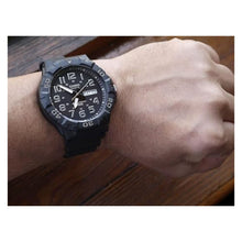 Cargar imagen en el visor de la galería, RELOJ DEPORTIVO PARA HOMBRE CASIO  MRW210H-1AVDF - NEGRO
