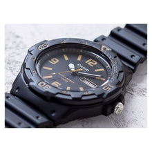 Cargar imagen en el visor de la galería, RELOJ DEPORTIVO PARA HOMBRE CASIO CASIO MRW-200H-1B3VDF - NEGRO
