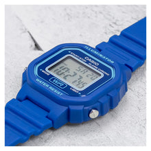 Cargar imagen en el visor de la galería, RELOJ DEPORTIVO PARA UNISEXO CASIO  LA-20WH-2A - AZUL
