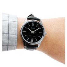 Cargar imagen en el visor de la galería, RELOJ CLÁSICO PARA HOMBRE CASIO  MTP-V005L-1B - NEGRO
