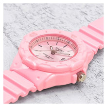 Cargar imagen en el visor de la galería, RELOJ DEPORTIVO PARA MUJER CASIO  LRW-200H-4E4V - ROSADO
