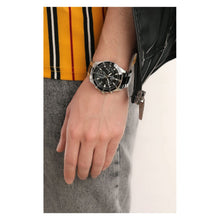 Cargar imagen en el visor de la galería, RELOJ  PARA HOMBRE CASIO EDIFICE EFV-540SBK-1AVUDF - PLATEADO

