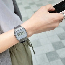 Cargar imagen en el visor de la galería, RELOJ DEPORTIVO PARA MUJER CASIO  F-91WS-8 - TRANSPARENTE
