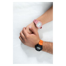 Cargar imagen en el visor de la galería, RELOJ DEPORTIVO PARA HOMBRE CASIO ILUMINATOR W-219H-4AVDF - NARANJA
