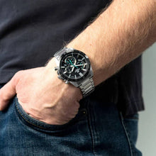 Cargar imagen en el visor de la galería, RELOJ  PARA UNISEXO CASIO EDIFICE EFR573DB-1AVUDF - PLATEADO
