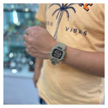 Cargar imagen en el visor de la galería, RELOJ DEPORTIVO PARA HOMBRE CASIO W737HX-5AVDF W737HX-5AVDF - GRIS
