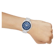 Cargar imagen en el visor de la galería, RELOJ  PARA HOMBRE CASIO EDIFICE EFV-650D-2AVUDF - PLATEADO
