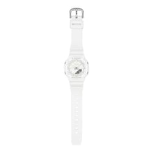 Cargar imagen en el visor de la galería, RELOJ  PARA MUJER G-SHOCK GA2100 GMA-P2100-7ADR - BLANCO
