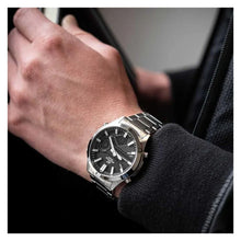 Cargar imagen en el visor de la galería, RELOJ  PARA HOMBRE CASIO EDIFICE EFV-C120D-1ADF - PLATEADO
