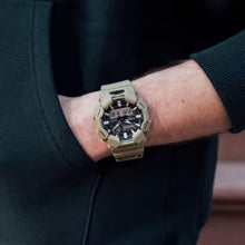Cargar imagen en el visor de la galería, RELOJ  PARA HOMBRE G-SHOCK GA010 GA-010-5ADR - BEIGE
