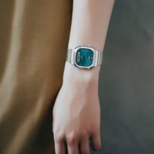 Cargar imagen en el visor de la galería, RELOJ  PARA UNISEXO CASIO AQ-240E-3A AQ-240E-3A - PLATEADO
