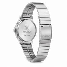Cargar imagen en el visor de la galería, RELOJ  PARA UNISEX CASIO CASIO COLLECTION MQ-24DA-1ADF - PLATEADO
