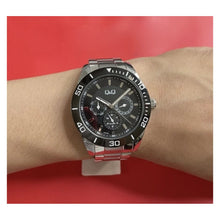 Cargar imagen en el visor de la galería, RELOJ  PARA HOMBRE Q&amp;Q CLASSIC AA42J402Y - PLATEADO
