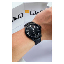 Cargar imagen en el visor de la galería, RELOJ CLÁSICO PARA HOMBRE Q&amp;Q SUPERIOR S00A-008PY - NEGRO
