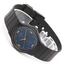 Cargar imagen en el visor de la galería, RELOJ DEPORTIVO PARA HOMBRE CASIO MQ76-2ALDF MQ76-2ALDF - NEGRO
