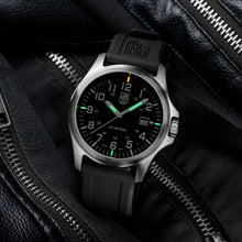 Cargar imagen en el visor de la galería, RELOJ  PARA HOMBRE LUMINOX PATAGONIA STEEL X2.2501 - NEGRO
