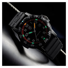 Cargar imagen en el visor de la galería, RELOJ  PARA HOMBRE LUMINOX LEATHERBACK XS.0335 - GRIS
