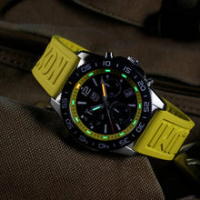 Cargar imagen en el visor de la galería, RELOJ  PARA HOMBRE LUMINOX PACIFIC DIVER XS.3145.M - AMARILLO

