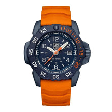Cargar imagen en el visor de la galería, RELOJ  PARA HOMBRE LUMINOX NAVY SEAL XS.3253.CBNSF.SET - AMARILLO
