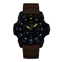 Cargar imagen en el visor de la galería, RELOJ  PARA HOMBRE LUMINOX NAVY SEAL XS.3253.CBNSF.SET - AMARILLO
