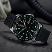Cargar imagen en el visor de la galería, RELOJ  PARA HOMBRE LUMINOX PACIFIC DIVER XS.3121.1 - NEGRO
