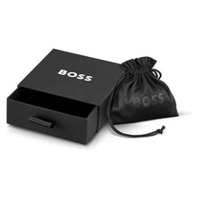 Cargar imagen en el visor de la galería, COLLAR HUGO BOSS PARA HOMBRESARKIS B DE ACERO INOXIDABLE
