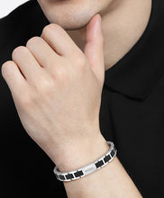 Cargar imagen en el visor de la galería, BRAZALETE DE ESLABÓN BOSS PARA HOMBRE 1580368
