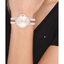 Cargar imagen en el visor de la galería, RELOJ DEPORTIVO PARA MUJER TOMMY HILFIGER PIPPA 1782737 - ROSADO
