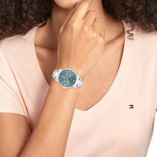 Cargar imagen en el visor de la galería, RELOJ  PARA MUJER TOMMY HILFIGER 7613272607407 1782745 - PLATEADO
