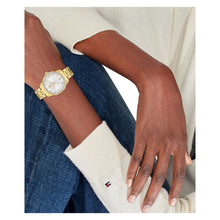 Cargar imagen en el visor de la galería, RELOJ  PARA MUJER TOMMY HILFIGER 1782758 1782758 - DORADO

