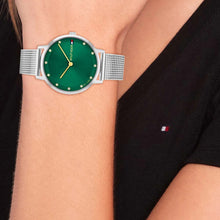 Cargar imagen en el visor de la galería, RELOJ  PARA MUJER TOMMY HILFIGER MODERN CLASSIC 1782762 - PLATEADO
