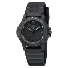 Cargar imagen en el visor de la galería, RELOJ DEPORTIVO PARA HOMBRE LUMINOX LEATHERBACK XS.0301.BO.L - NEGRO
