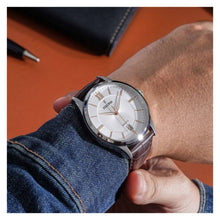 Cargar imagen en el visor de la galería, RELOJ CLÁSICO PARA HOMBRE FESTINA CLASSIC METAL F20426/4 - MARRÓN
