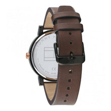Cargar imagen en el visor de la galería, RELOJ CLÁSICO PARA HOMBRE TOMMY HILFIGER  1791748 - MARRÓN
