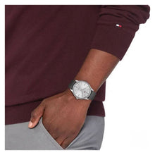 Cargar imagen en el visor de la galería, RELOJ CLÁSICO PARA HOMBRE TOMMY HILFIGER  TMY1710465 - GRIS
