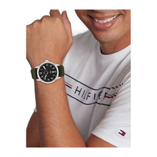 Cargar imagen en el visor de la galería, RELOJ  PARA HOMBRE TOMMY HILFIGER FORREST 1710593 - VERDE
