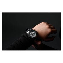 Cargar imagen en el visor de la galería, RELOJ DEPORTIVO PARA HOMBRE INVICTA SPEEDWAY 24229 - NEGRO
