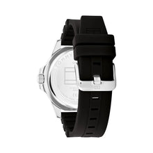 Cargar imagen en el visor de la galería, RELOJ DEPORTIVO PARA HOMBRE TOMMY HILFIGER 1710539 - NEGRO
